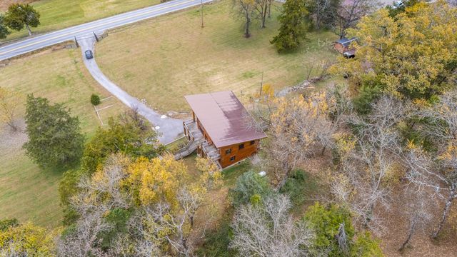 4664 Highway 64, E, Wartrace, TN 37183