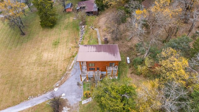 4664 Highway 64, E, Wartrace, TN 37183