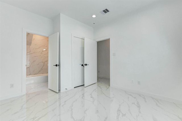 6015 Beall Street, Houston, TX 77091
