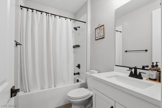 81 Kokomiko Avenue, Las Vegas, NV 89183