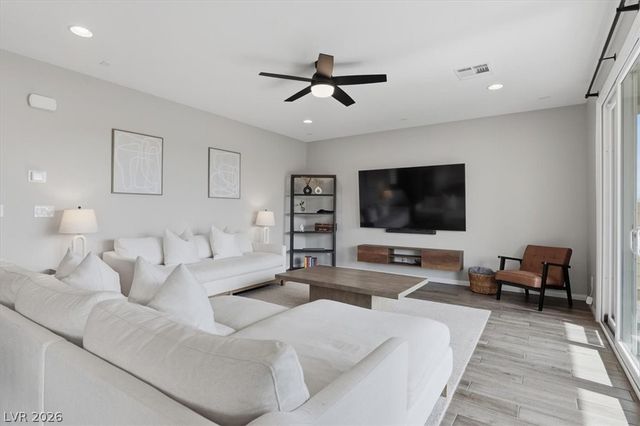 81 Kokomiko Avenue, Las Vegas, NV 89183