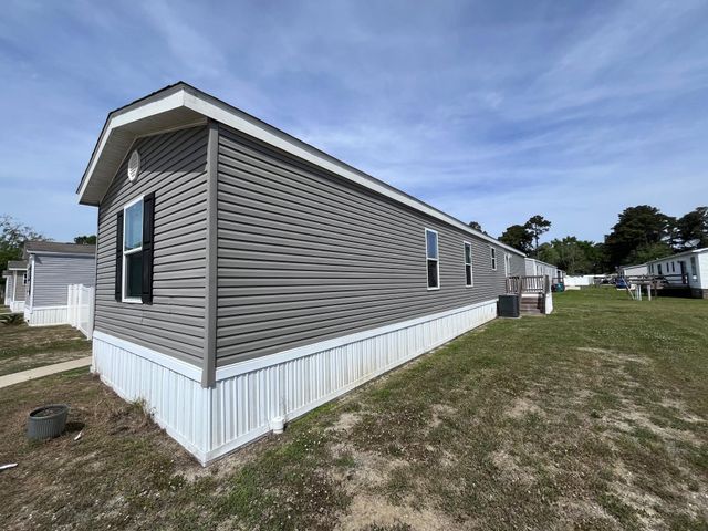 215 Air Stream Dr., Myrtle Beach, SC 29577