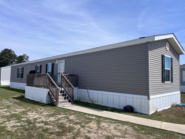 215 Air Stream Dr., Myrtle Beach, SC 29577