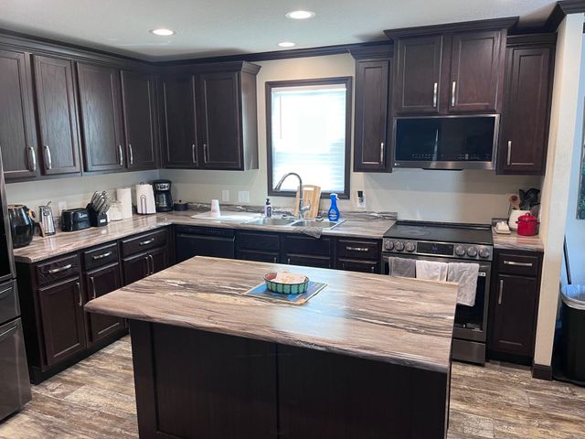 215 Air Stream Dr., Myrtle Beach, SC 29577