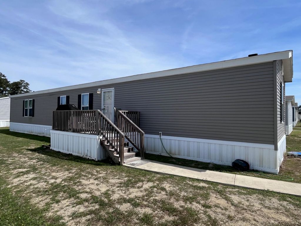 215 Air Stream Dr., Myrtle Beach, SC 29577