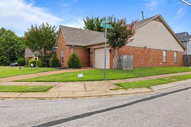2818 MISTY BRIAR CV, Memphis, TN 38002