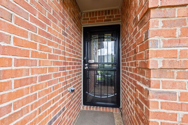 2818 MISTY BRIAR CV, Memphis, TN 38002