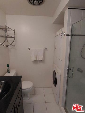 23918 De Ville Way B, Malibu, CA 90265