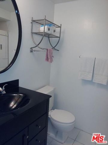 23918 De Ville Way B, Malibu, CA 90265