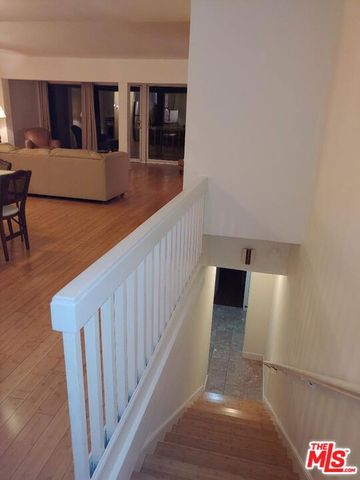 23918 De Ville Way B, Malibu, CA 90265