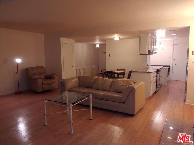 23918 De Ville Way B, Malibu, CA 90265