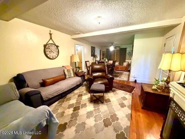 2524 Kelly Avenue, Gulfport, MS 39501