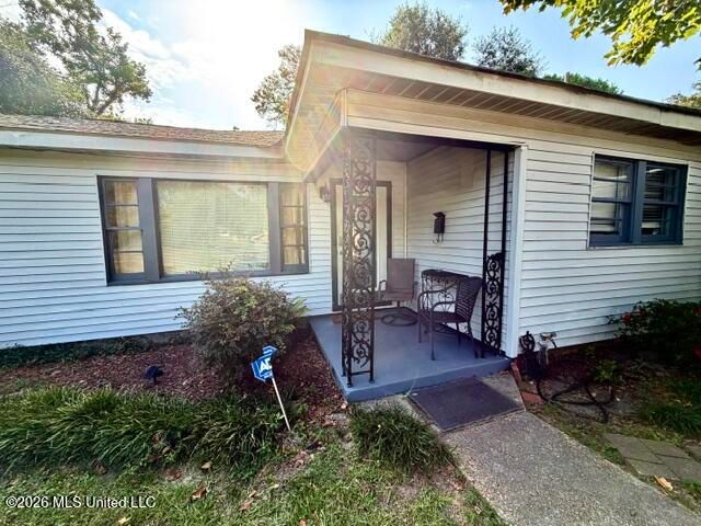 2524 Kelly Avenue, Gulfport, MS 39501