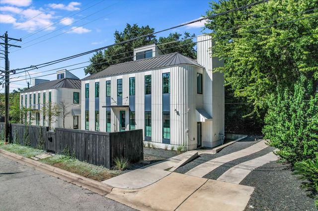 1304 Navasota ST, Austin, TX 78702