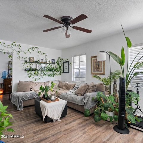 449 N DREW Street E, Mesa, AZ 85201