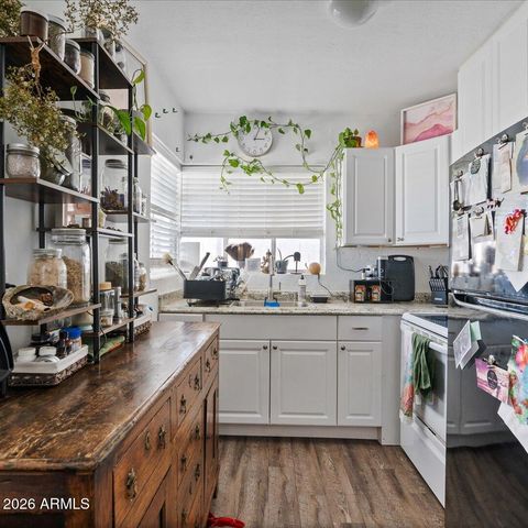 449 N DREW Street E, Mesa, AZ 85201