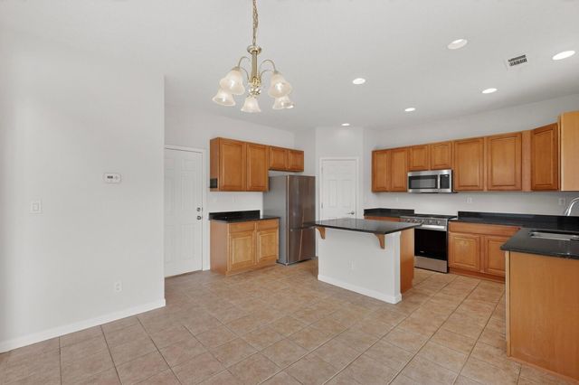 412 Vista Roja Place NE, Rio Rancho, NM 87124