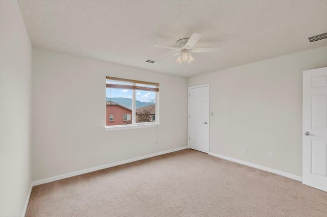 412 Vista Roja Place NE, Rio Rancho, NM 87124