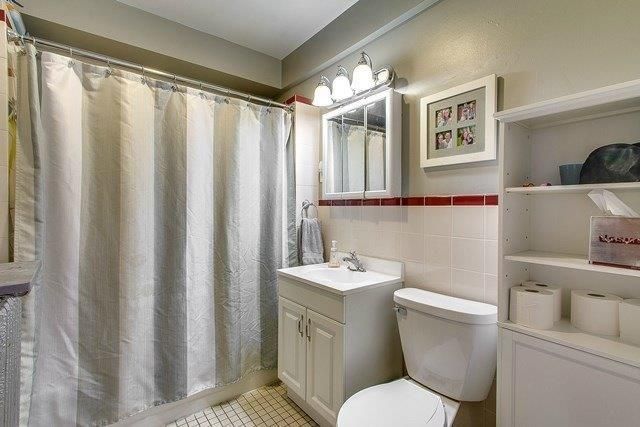 4817 N Winchester Avenue 2, Chicago, IL 60640