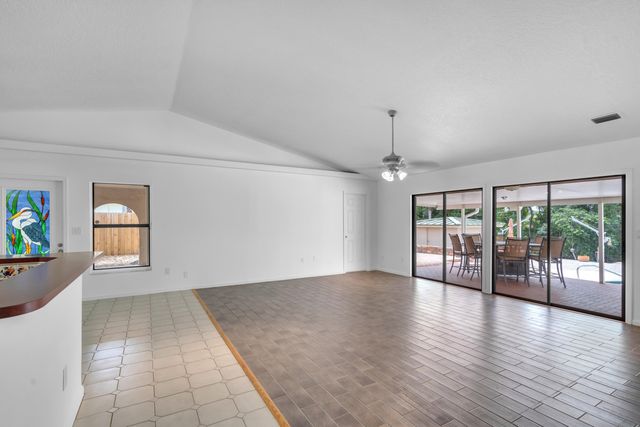 1045 Coral Drive, Boynton Beach, FL 33426