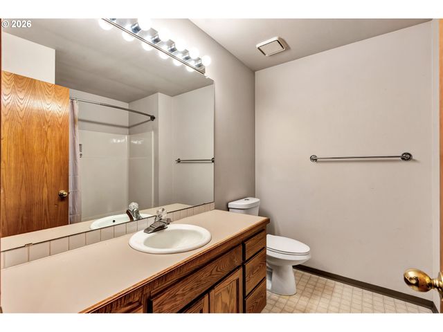 11547 Sw 56TH Pl, Portland, OR 97219