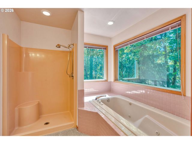 11547 Sw 56TH Pl, Portland, OR 97219
