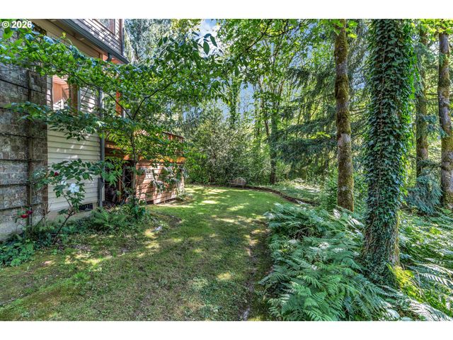 11547 Sw 56TH Pl, Portland, OR 97219