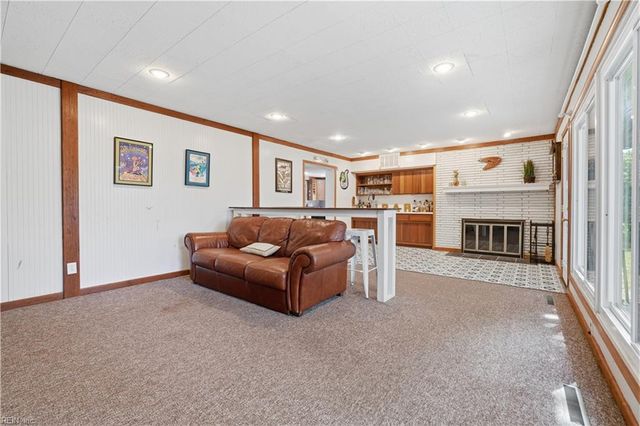 517 Butterworth ST, Norfolk, VA 23505