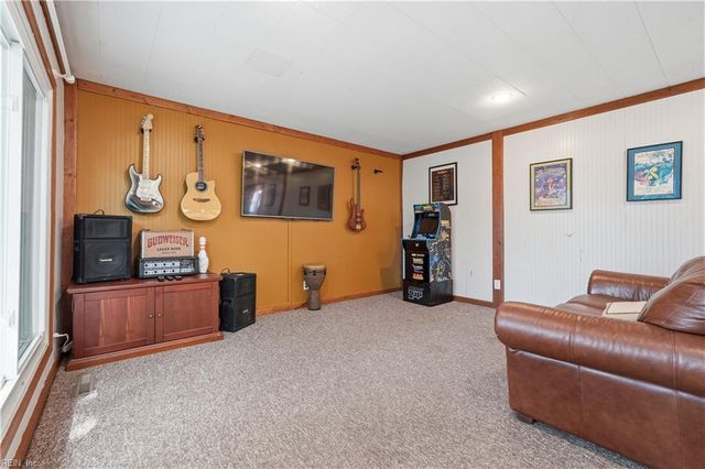 517 Butterworth ST, Norfolk, VA 23505