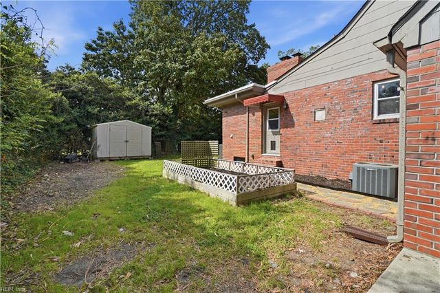 517 Butterworth ST, Norfolk, VA 23505