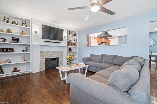 517 Butterworth ST, Norfolk, VA 23505