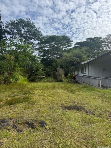 101 Kilua Road, Hilo, HI 96720