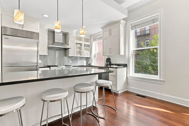 348 Marlborough St 1, Boston, MA 02115