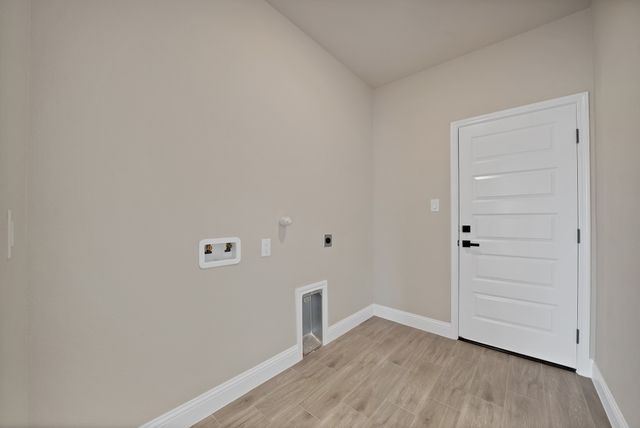 617 Lanai Circle, Runaway Bay, TX 76426