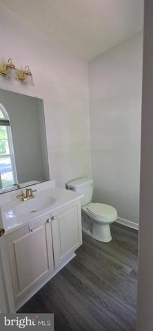 35 OAKMONT TER, Hightstown, NJ 08520