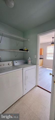 35 OAKMONT TER, Hightstown, NJ 08520