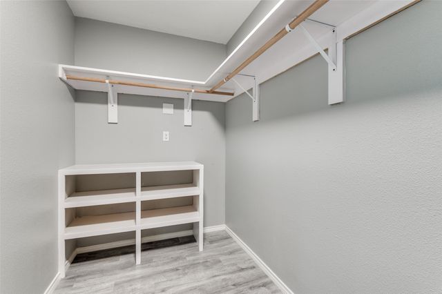 4519 Yancy Street, Dallas, TX 75216