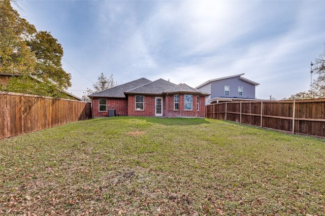 4519 Yancy Street, Dallas, TX 75216