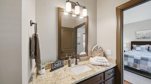 1010 Buckingham Way, Rocky Face, GA 30740