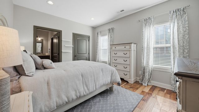 1010 Buckingham Way, Rocky Face, GA 30740