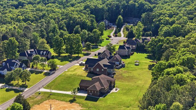 1010 Buckingham Way, Rocky Face, GA 30740