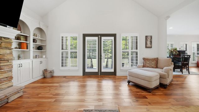 1010 Buckingham Way, Rocky Face, GA 30740