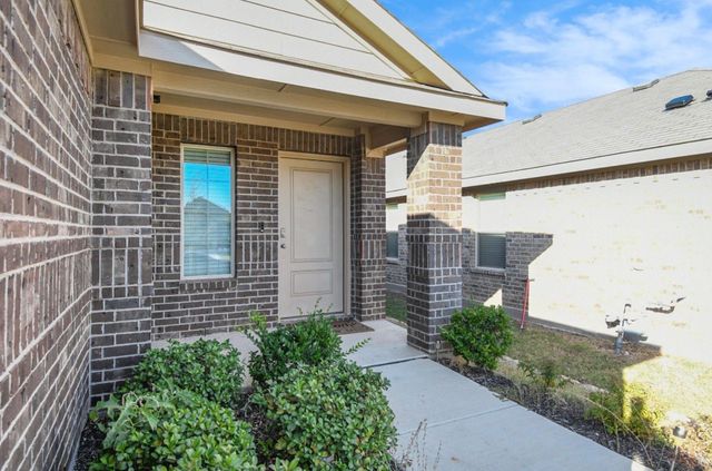 125 Running River Drive, Boyd, TX 76023