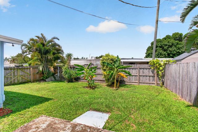 2521 Myrica Road, West Palm Beach, FL 33406