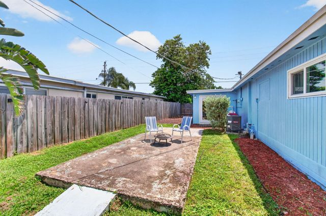 2521 Myrica Road, West Palm Beach, FL 33406