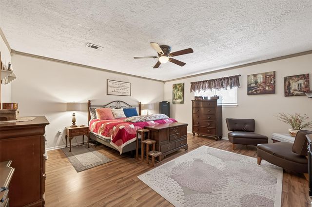 5327 Lacreek Lane, Spring, TX 77379