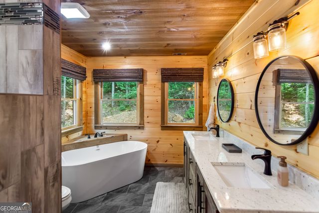 236 Hooch Holler Lane, Morganton, GA 30560