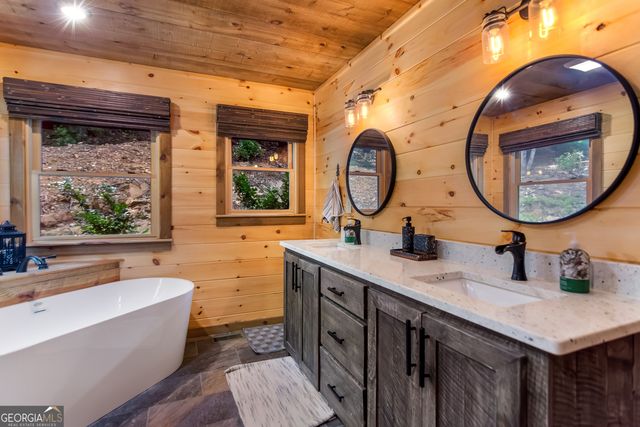 236 Hooch Holler Lane, Morganton, GA 30560