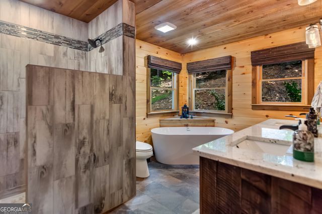 236 Hooch Holler Lane, Morganton, GA 30560