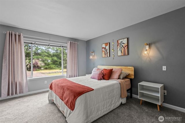 825 267th Street Ct E, Spanaway, WA 98387